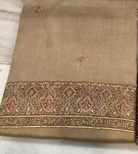 Unstitched Women's Winter Suit with Matching Shawl